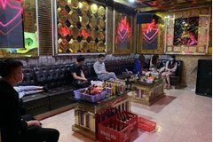 Chủ quán và khách bị phạt hơn 100 triệu đồng vì hát karaoke trong mùa dịch
