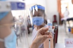 TP.HCM dự kiến tiêm vaccine cho trẻ 12-17 tuổi từ ngày 25/10