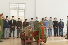 Phá đường dây cá độ bóng đá giao dịch hơn 2 tỷ đồng/ ngày