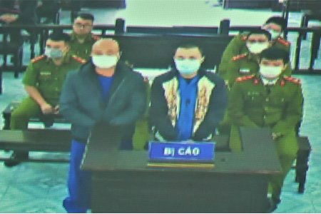 Xét xử Đường 'Nhuệ' và Tiến 'Trắng': Luật sư yêu cầu làm rõ vai trò của Nguyễn Thị Dương