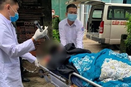 Quảng Ninh: Nghi án vợ phóng dao vào đầu chồng sau khi bắt quả tang ngoại tình