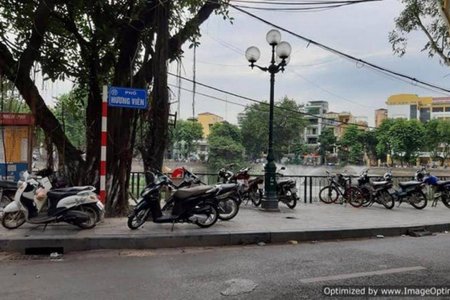 Bắt 4 đối tượng truy sát làm 1 người tử vong trên phố ở Hà Nội