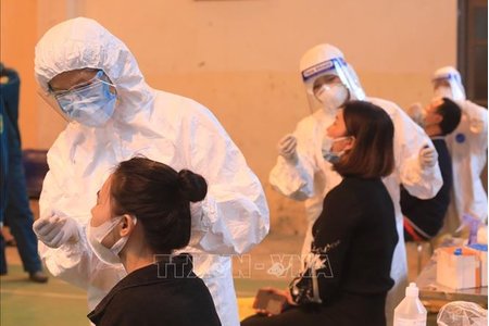 Ngày 2/11, Việt Nam ghi nhận 5.637 ca nhiễm SARS-CoV-2 và 74 ca tử vong