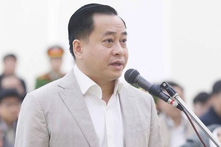 Xét xử cựu Phó Tổng cục trưởng tình báo: Ông Vũ Duy Linh bị cáo buộc nhận hối lộ 5 tỷ đồng từ Vũ 'nhôm'