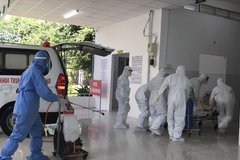 Dịch COVID-19 nguy cơ tái bùng phát, loạt bệnh viện dã chiến được kích hoạt