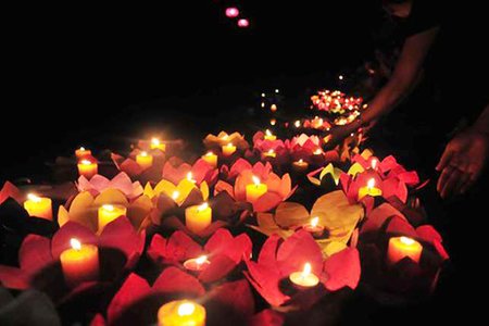 Hà Nội tổ chức Lễ tưởng niệm đồng bào tử vong vì COVID-19 tại công viên Thống Nhất