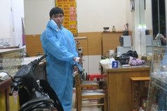 Bắt đối tượng dùng dao uy hiếp cháu bé 7 tuổi để cướp tiệm vàng ở TP.HCM