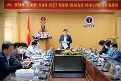 Tăng cường nhân lực điều trị hỗ trợ 5 tỉnh, thành phố miền Nam