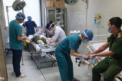 Cưỡng chế nhà, 3 cán bộ công an bị ném bom xăng phải nhập viện cấp cứu