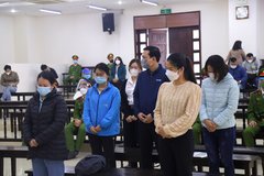 Xét xử vụ ĐH Đông Đô: 'Lôi kéo' một khách làm bằng giả được 'hoa hồng' 7 triệu đồng