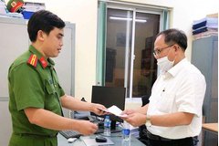 Ông Tất Thành Cang chuẩn bị hầu tòa vụ bán rẻ 9 triệu cổ phần SADECO