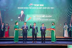 Tổng giám đốc Thắng Lợi Long An được vinh danh trong Top 100 Doanh nhân trẻ khởi nghiệp xuất sắc 2021