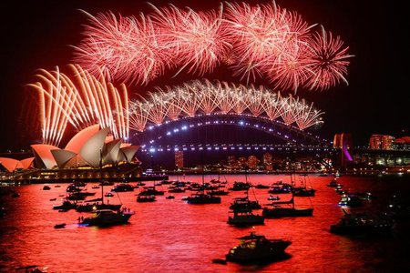 Chào năm mới 2022: Chiêm ngưỡng những màn pháo hoa ấn tượng trên khắp thế giới