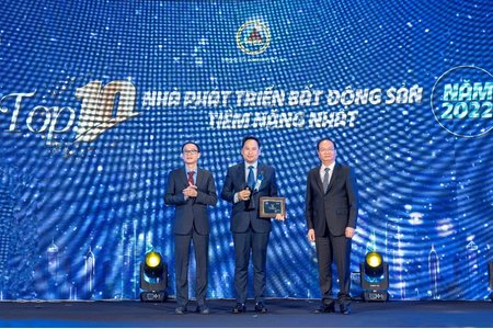 Flamingo xuất sắc lập cú đúp giải thưởng thương hiệu dẫn đầu thị trường bất động sản Việt Nam 2021-2022