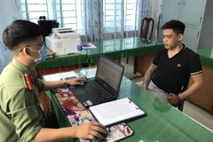 Bắt hai thanh niên lừa bán kit test COVID-19 trên mạng, chiếm đoạt hơn 300 triệu