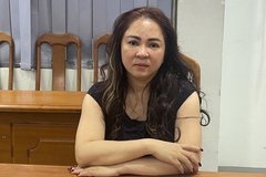 Công an khám xét nhà bà Nguyễn Phương Hằng, thu giữ nhiều tài liệu, vật chứng