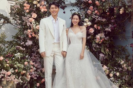 Lộ ảnh cặp đôi Hyun Bin - Son Ye Jin rạng ngời tại lễ cưới khiến fan đứng ngồi không yên