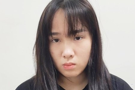 Tạm giữ thiếu nữ 23 tuổi giao dịch ma túy tinh vi ở Hà Nội