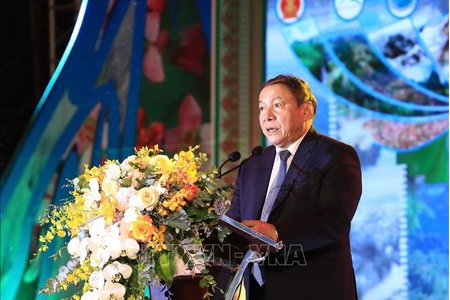Tưng bừng khai mạc 'Tuần văn hóa du lịch 6 tỉnh Việt Bắc và Hà Nội'
