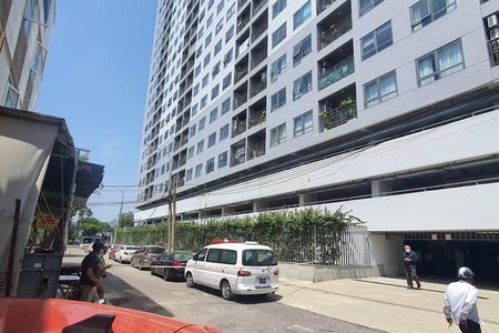 Người đàn ông nước ngoài rơi từ tầng 18 chung cư xuống tử vong