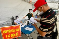 Việt Nam chính thức dừng khai báo y tế nội địa