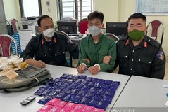 Sơn La: Bắt giữ đối tượng mua bán trái phép hơn 11.000 viên ma túy tổng hợp
