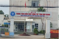 Vụ túi quà 450 triệu đồng của Công ty Việt Á: Giám đốc CDC Hậu Giang đã nộp lại