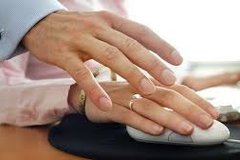 Hành vi quấy rối tình dục tại nơi làm việc sẽ bị xử phạt như thế nào?