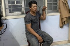 Bắt nghi phạm dùng kéo đâm chết người vì mâu thuẫn trong lúc ăn nhậu