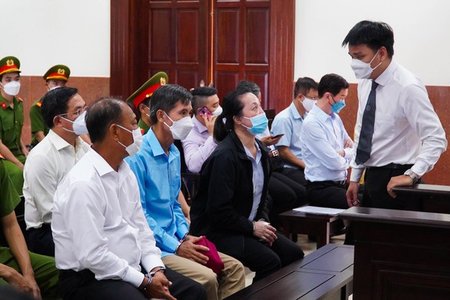 Nguyên Phó Chủ tịch UBND TP.HCM Trần Vĩnh Tuyến tiếp tục hầu tòa phúc thẩm