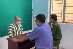 Khởi tố, bắt tạm giam diễn viên hài Hữu Tín