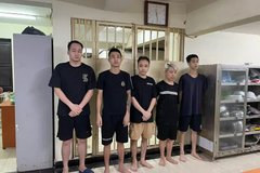 Không thanh toán hóa đơn 25 triệu, khách 14 tuổi bị giam lỏng ở quán bar