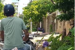 Truy bắt đối tượng mặc áo Grab đâm chết đại gia tại biệt thự ở TP.HCM