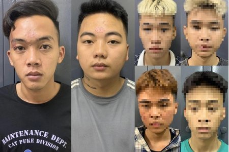 Khởi tố nhóm thanh thiếu niên dùng kiếm chặn xe cướp tài sản ở Hà Nội