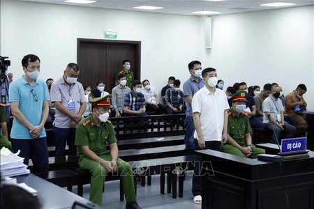 Cựu Đại tá Phùng Anh Lê bị đề nghị từ 9 - 10 năm tù về tội 'Nhận hối lộ'