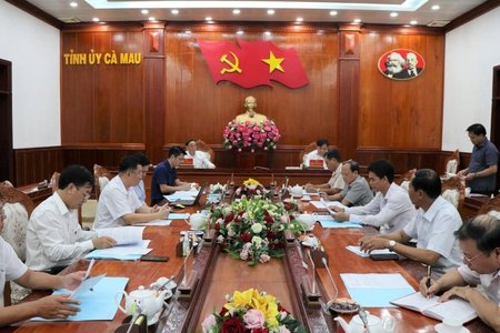 Đảng đoàn Hội Luật gia Việt Nam làm việc với Thường trực tỉnh ủy Cà Mau