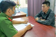 Tiểu tiện trước quán nhậu, người đàn ông bị đâm trọng thương