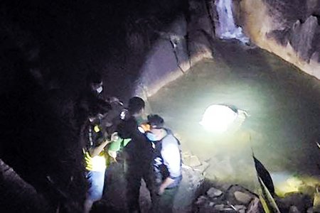 Phát hiện thi thể nam giới phân hủy trong bao tải ở Khánh Hòa