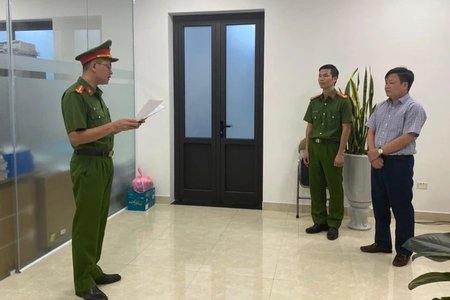 Bắc Giang: Bắt Phó Trưởng phòng Tài nguyên và Môi trường huyện Việt Yên
