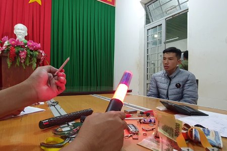 Bắt đối tượng giả danh Công an, cưỡng đoạt tiền của học sinh ở Đắk Lắk