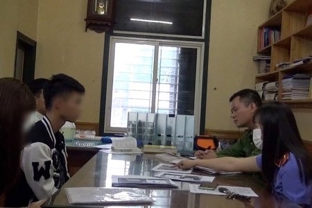 Khởi tố 2 học sinh mua bán trái phép chất ma tuý ở Phú Thọ