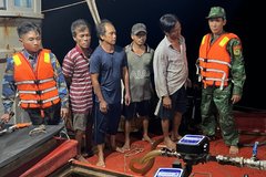 Kiên Giang: Phát hiện 2 tàu cá vận chuyển hơn 62.000 lít dầu DO