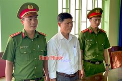 Bình Phước: Bắt tạm giam 2 nguyên Chánh văn phòng HĐND, UBND huyện Bù Đăng