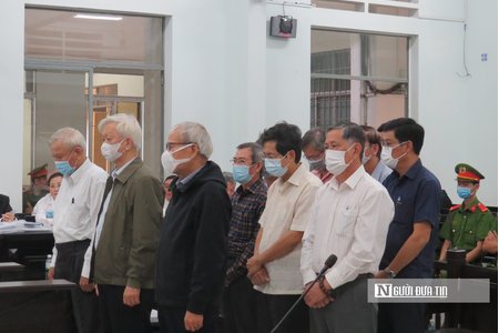 13 cựu quan chức tỉnh Khánh Hòa bị đề nghị mức án từ 2-8 năm tù