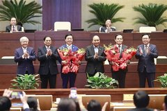 Quốc hội phê chuẩn bổ nhiệm hai Phó Thủ tướng Trần Lưu Quang và Trần Hồng Hà