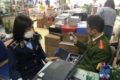 Phát hiện máy đo nồng độ cồn không rõ nguồn gốc ở Hà Nội