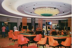 Quảng Ninh: Triệt phá ổ nhóm đánh bạc trong khách sạn Hoàng Gia