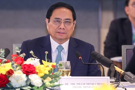 Thủ tướng dự Diễn đàn Doanh nghiệp Việt Nam