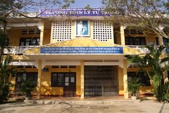 Nam sinh lớp 6 tử vong tại trường sau khi xô xát với bạn cùng lớp
