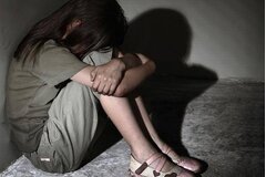 Bắt tạm giam hiệu trưởng dâm ô 2 học sinh lớp 9 ở Hòa Bình